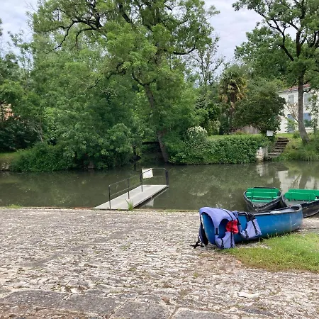 Le Refuge Des Bateliers